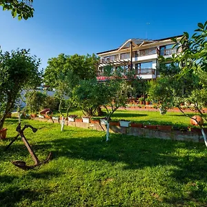 Konukevi Cherry, Süzebolu